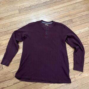 Men's Burgundy OutdoorLife thermal long-sleeve shirt
